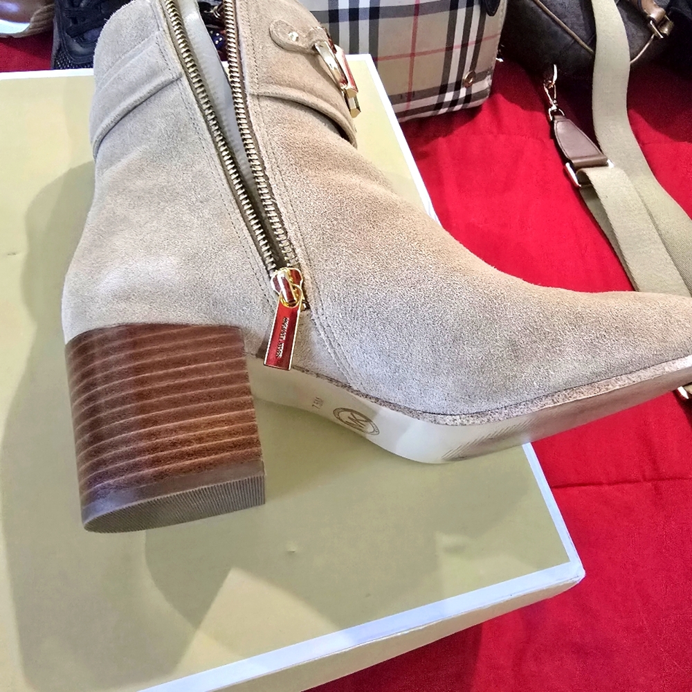 Michael Kors  ankle boots